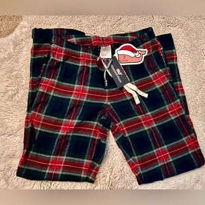 NWT Vineyard Vines Boys Flannel Size XL (18) Balsam Plaid Navy Lounge Pants.